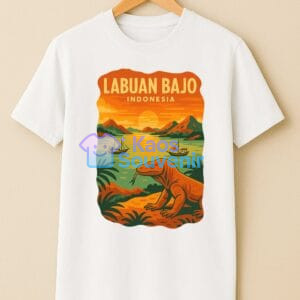Kaos Souvenir Labuan Bajo – Komodo & Sunset Indonesia, Putih